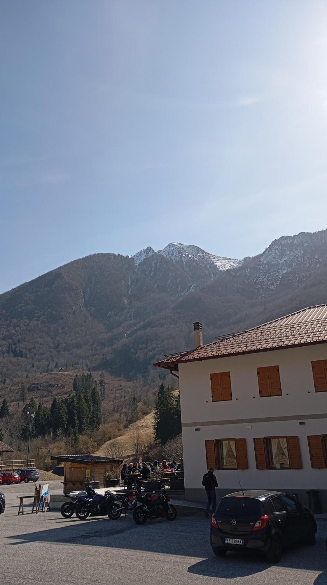 Ristorante E B&B In Sella Pozzis Esterno foto