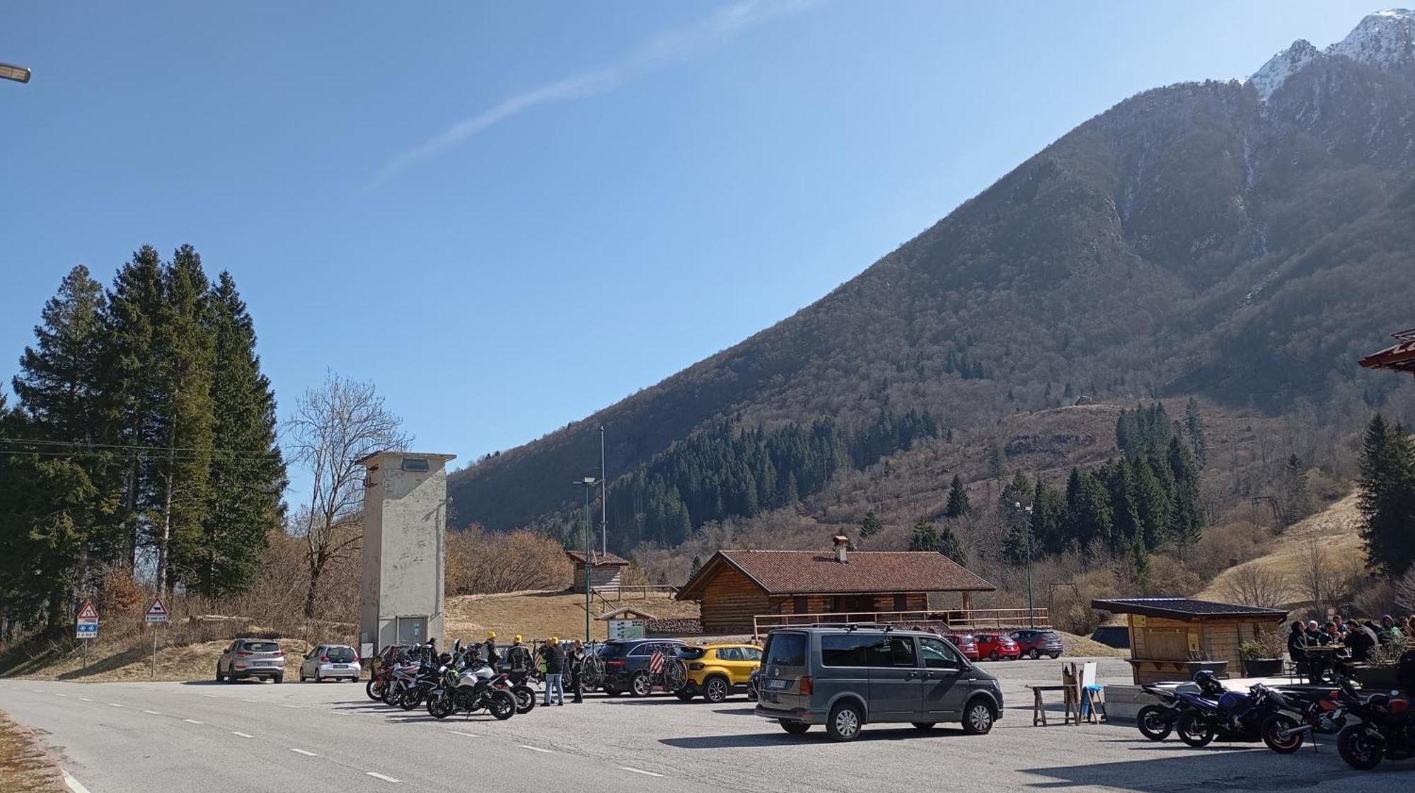 Ristorante E B&B In Sella Pozzis Esterno foto